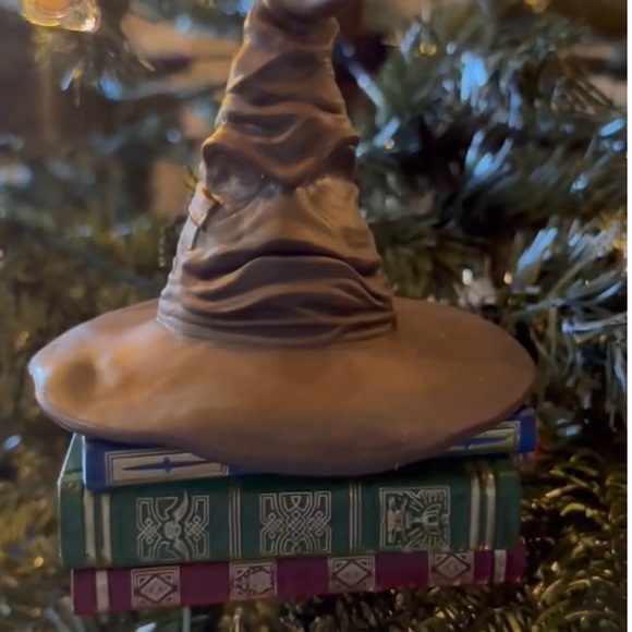 Hallmark Keepsake Harry Potter Wizarding World Sorting Hat Ornament Christmas - Picture 8 of 8